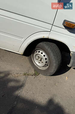 Грузовой фургон Mercedes-Benz Sprinter 2004 в 