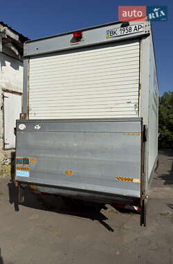 Грузовой фургон Mercedes-Benz Sprinter 2004 в 