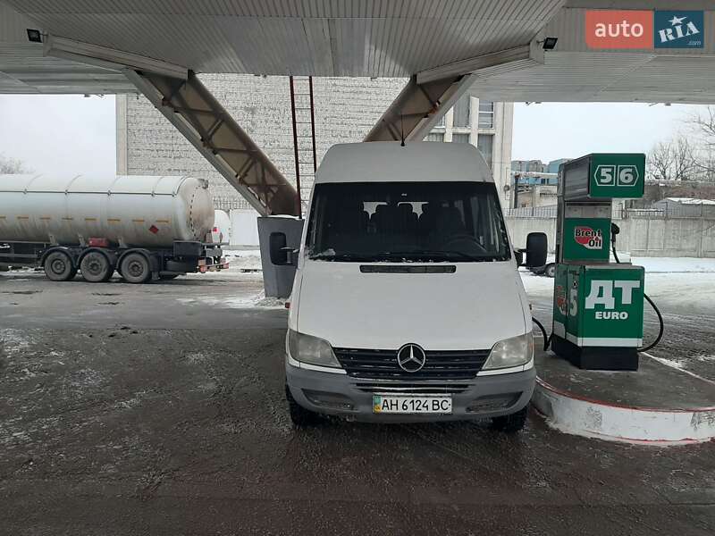 Mercedes-Benz Sprinter 2002