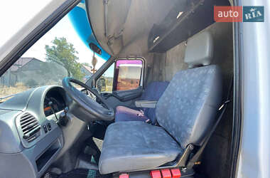 Грузовой фургон Mercedes-Benz Sprinter 2005 в  фото 7 Грузовой фургон Mercedes-Benz Sprinter 2005 в