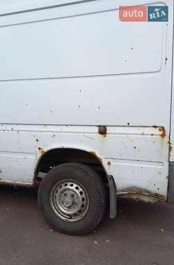 Грузовой фургон Mercedes-Benz Sprinter 2005 в 