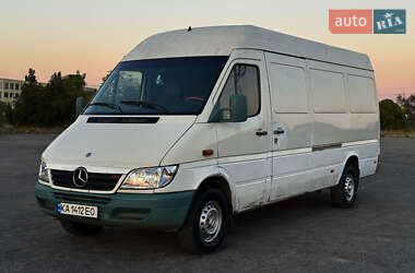 Вантажний фургон Mercedes-Benz Sprinter 2005 в Дніпрі