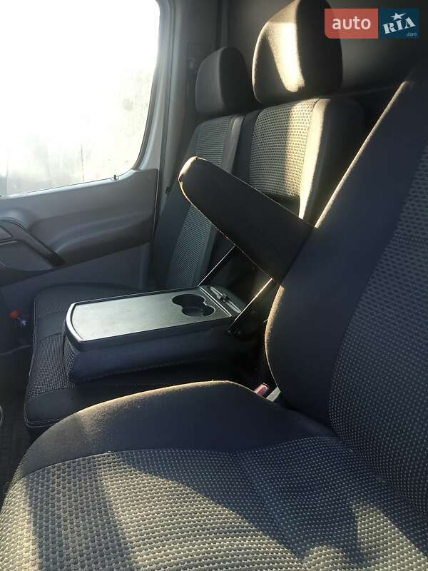 Вантажний фургон Mercedes-Benz Sprinter 2010 в Києві