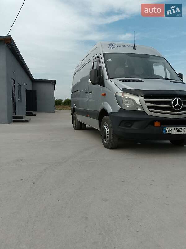 Вантажний фургон Mercedes-Benz Sprinter 2012 в Коростишеві фото 11 Вантажний фургон Mercedes-Benz Sprinter 2012 в Коростишеві