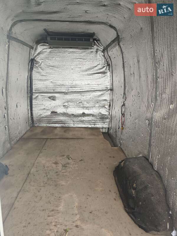 Грузовой фургон Mercedes-Benz Sprinter 2001 в Тернополе
