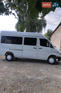 Грузопассажирский фургон Mercedes-Benz Sprinter 2000 в 