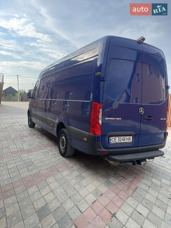 Грузовой фургон Mercedes-Benz Sprinter 2023 в Черновцах