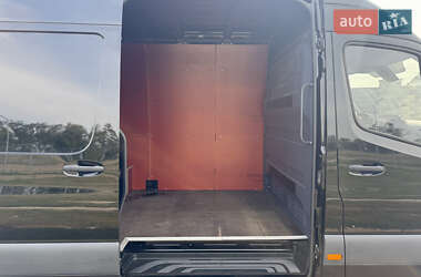 Грузовой фургон Mercedes-Benz Sprinter 2021 в  фото 22 Грузовой фургон Mercedes-Benz Sprinter 2021 в