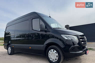 Грузовой фургон Mercedes-Benz Sprinter 2021 в  фото 46 Грузовой фургон Mercedes-Benz Sprinter 2021 в