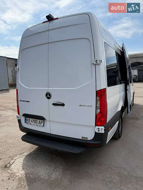 Микроавтобус Mercedes-Benz Sprinter 2020 в Днепре фото 4 Микроавтобус Mercedes-Benz Sprinter 2020 в Днепре