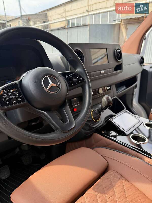 Микроавтобус Mercedes-Benz Sprinter 2020 в Днепре фото 10 Микроавтобус Mercedes-Benz Sprinter 2020 в Днепре