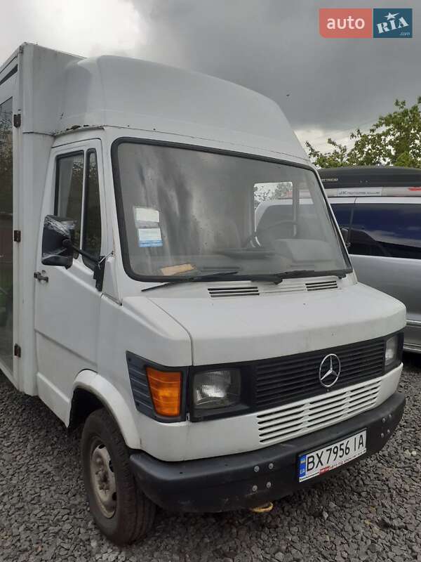 Вантажний фургон Mercedes-Benz Sprinter 1994 в Хмельницькому фото 2 Вантажний фургон Mercedes-Benz Sprinter 1994 в Хмельницькому
