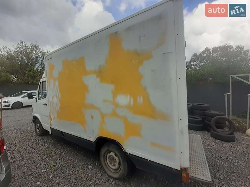 Вантажний фургон Mercedes-Benz Sprinter 1994 в Хмельницькому фото 3 Вантажний фургон Mercedes-Benz Sprinter 1994 в Хмельницькому