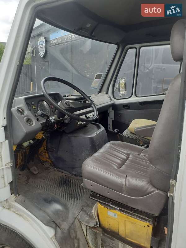 Вантажний фургон Mercedes-Benz Sprinter 1994 в Хмельницькому фото 8 Вантажний фургон Mercedes-Benz Sprinter 1994 в Хмельницькому