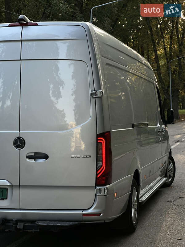 Грузовой фургон Mercedes-Benz Sprinter 2018 в Черновцах