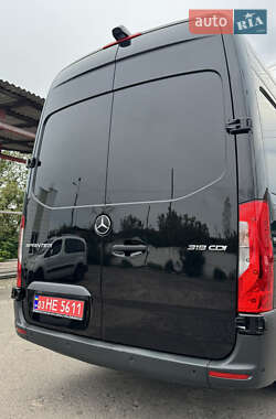 Грузовой фургон Mercedes-Benz Sprinter 2019 в 