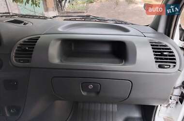 Грузопассажирский фургон Mercedes-Benz Sprinter 2001 в 