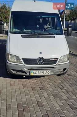 Туристический / Междугородний автобус Mercedes-Benz Sprinter 2004 в Харькове