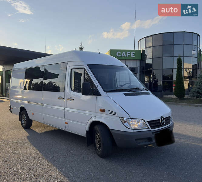 Микроавтобус Mercedes-Benz Sprinter 2005 в Черновцах