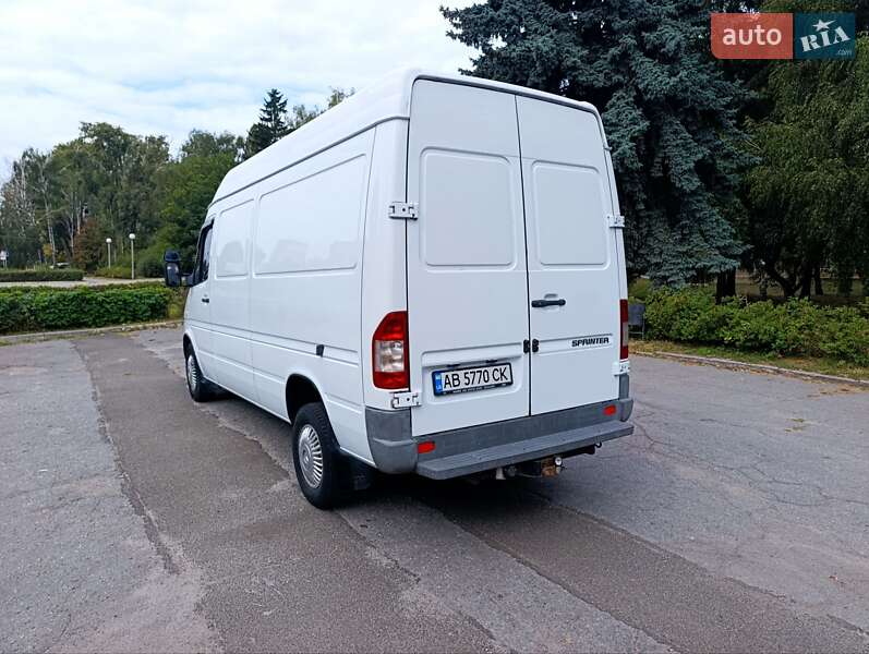 Вантажний фургон Mercedes-Benz Sprinter 2005 в Броварах