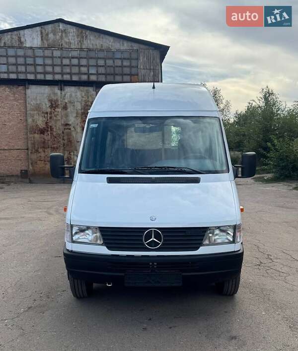 Городской автобус Mercedes-Benz Sprinter 1998 в Кривом Роге