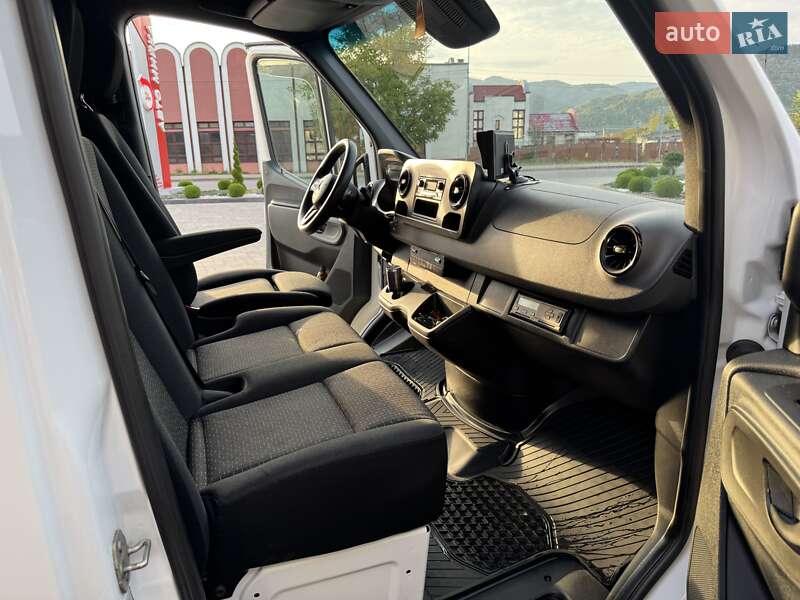 Вантажний фургон Mercedes-Benz Sprinter 2018 в Хусті