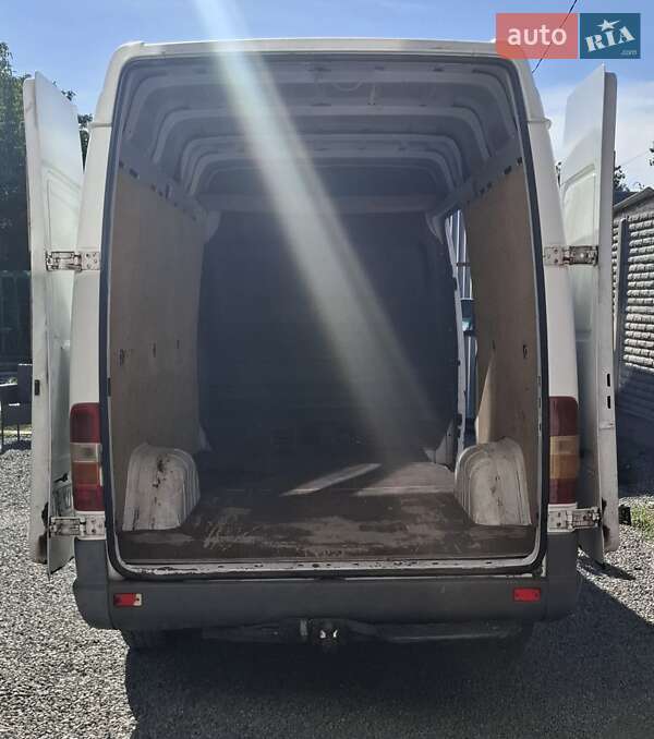 Грузовой фургон Mercedes-Benz Sprinter 2000 в Днепре