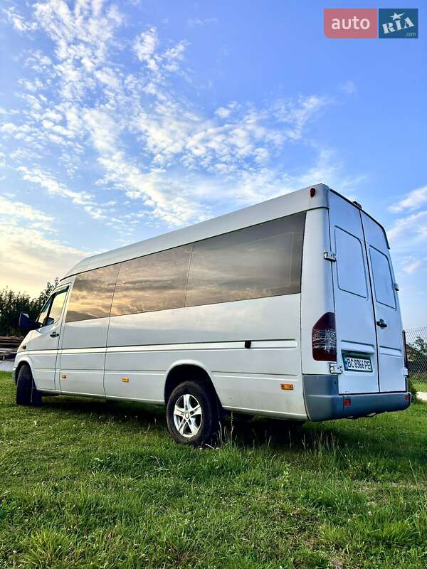 Микроавтобус Mercedes-Benz Sprinter 2004 в Бориславе