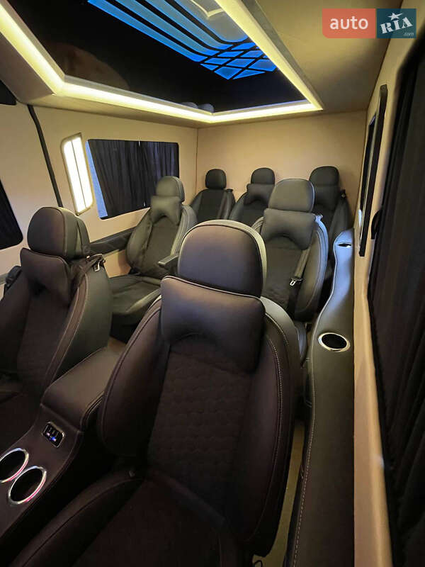 Туристический / Междугородний автобус Mercedes-Benz Sprinter 2019 в Кривом Роге