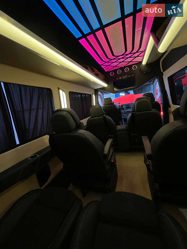 Туристический / Междугородний автобус Mercedes-Benz Sprinter 2019 в Кривом Роге