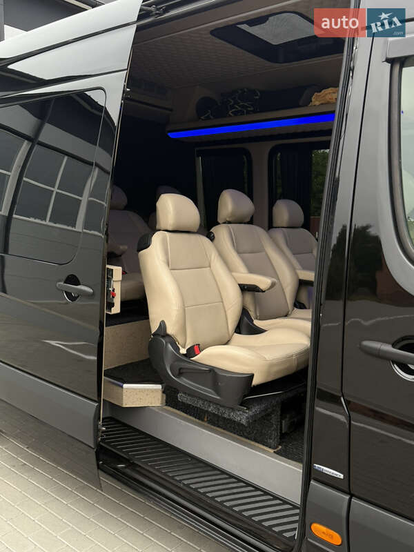 Туристический / Междугородний автобус Mercedes-Benz Sprinter 2018 в Бершади