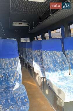 Микроавтобус Mercedes-Benz Sprinter 2001 в 