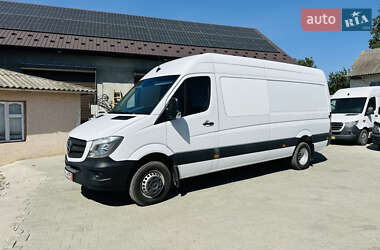 Грузовой фургон Mercedes-Benz Sprinter 2017 в 