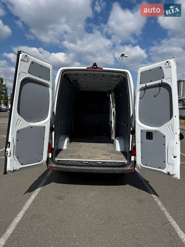 Грузовой фургон Mercedes-Benz Sprinter 2022 в Киеве