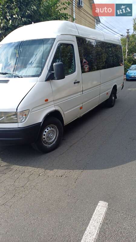 Микроавтобус Mercedes-Benz Sprinter 1998 в Киеве