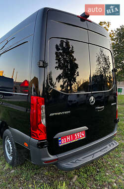 Грузовой фургон Mercedes-Benz Sprinter 2019 в 