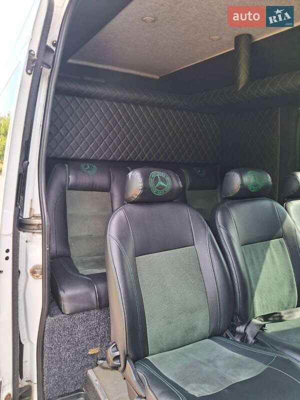 Микроавтобус Mercedes-Benz Sprinter 2012 в Дрогобыче