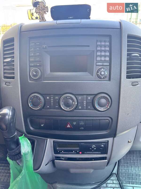 Микроавтобус Mercedes-Benz Sprinter 2011 в Киеве фото 14 Микроавтобус Mercedes-Benz Sprinter 2011 в Киеве