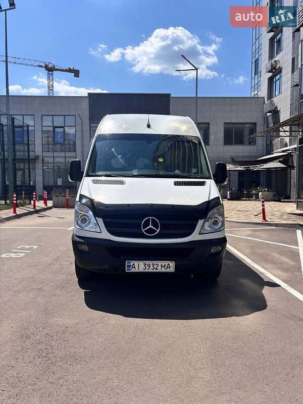 Микроавтобус Mercedes-Benz Sprinter 2011 в Киеве фото 3 Микроавтобус Mercedes-Benz Sprinter 2011 в Киеве