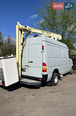 Другие грузовики Mercedes-Benz Sprinter 2001 в 