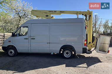 Другие грузовики Mercedes-Benz Sprinter 2001 в 