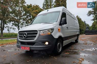 Грузовой фургон Mercedes-Benz Sprinter 2020 в 