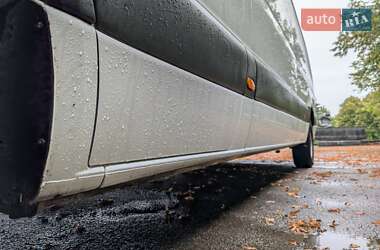 Грузовой фургон Mercedes-Benz Sprinter 2020 в 