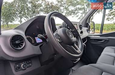Грузовой фургон Mercedes-Benz Sprinter 2020 в 