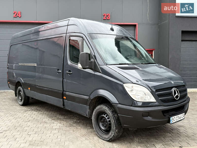 Грузовой фургон Mercedes-Benz Sprinter 2010 в Тернополе