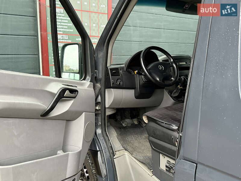 Грузовой фургон Mercedes-Benz Sprinter 2010 в Тернополе