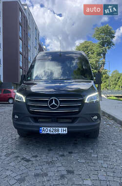 Мікроавтобус Mercedes-Benz Sprinter 2021 в Сваляві