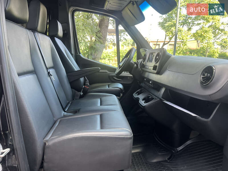 Микроавтобус Mercedes-Benz Sprinter 2021 в Сваляве
