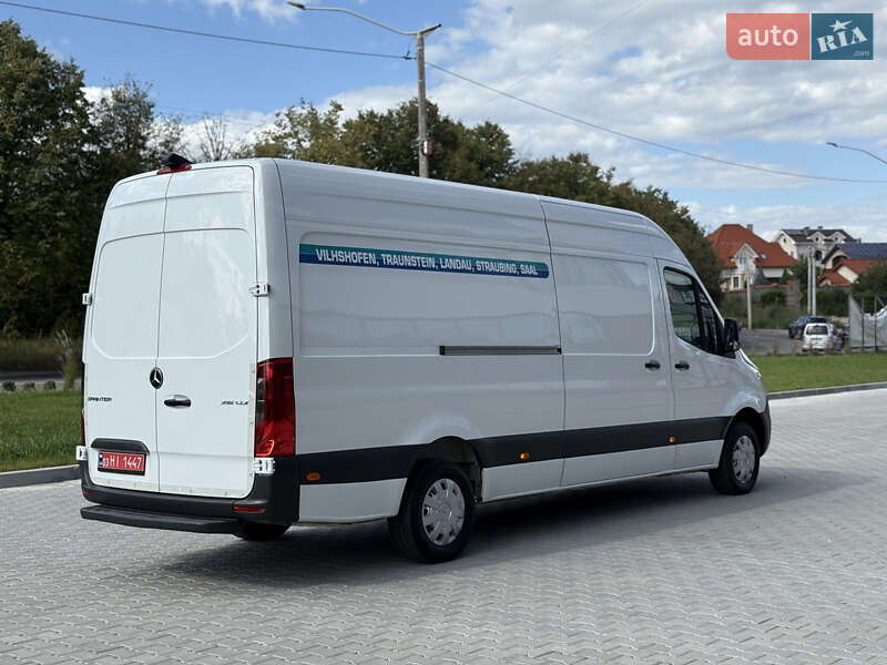 Вантажний фургон Mercedes-Benz Sprinter 2022 в Рівному