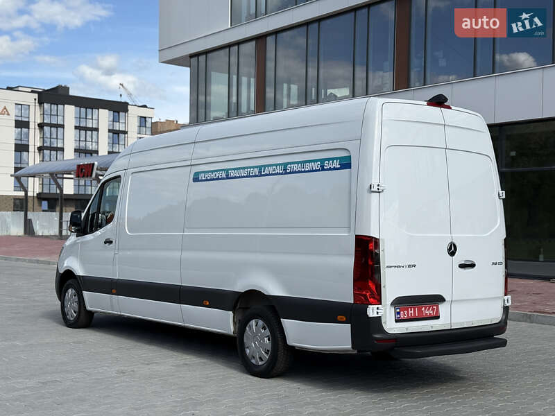 Вантажний фургон Mercedes-Benz Sprinter 2022 в Рівному